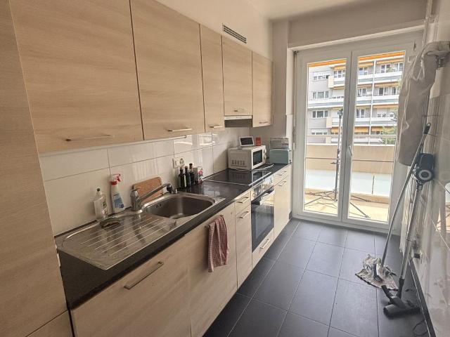 4 Zimmer Wohnung in Champel