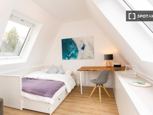 4 Zimmer Wohnung in Hamburg zu vermieten