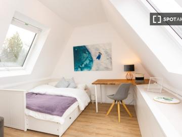 4 Zimmer Wohnung in Hamburg zu vermieten