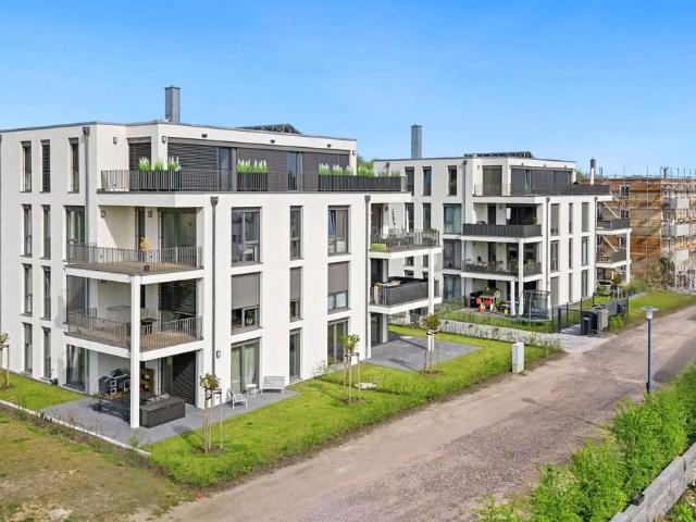 4 Zimmer Wohnung in Heide Süd mit Garten