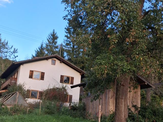 4 Zimmer Wohnung in ländlicher sehr ruhiger Lage