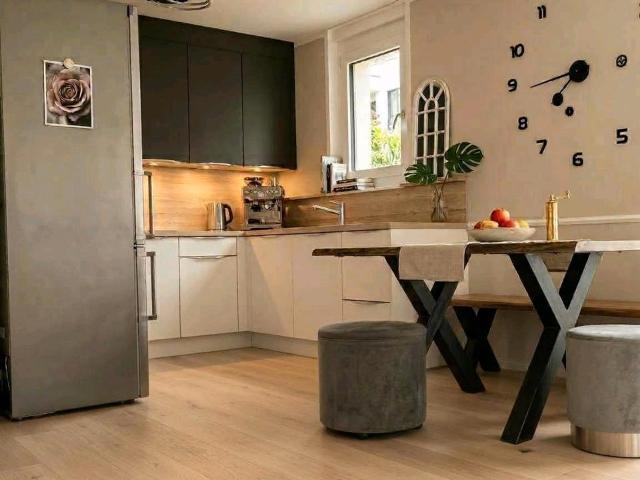 4 Zimmer Wohnung in Pattonville mit 140 qm Garten von Privat