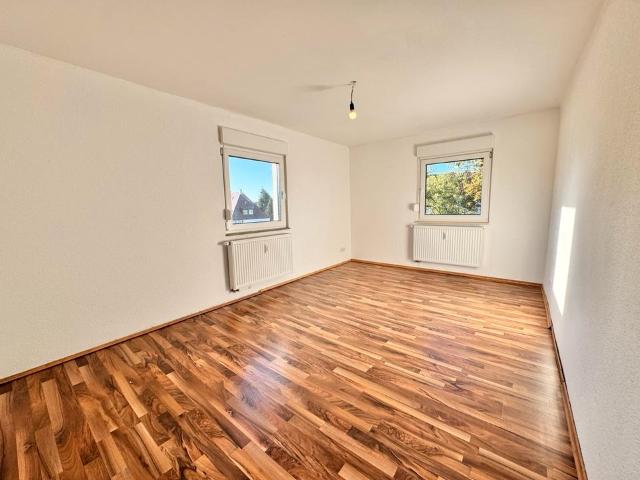 4 Zimmer Wohnung in Stammheim mit Einbauküche