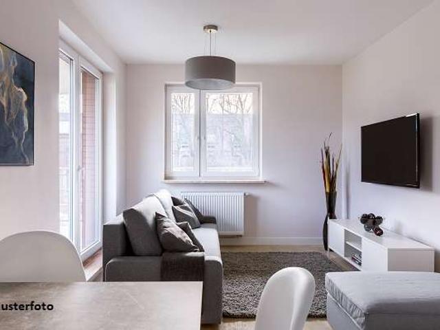 4 Zimmer Wohnung in zentraler Lage