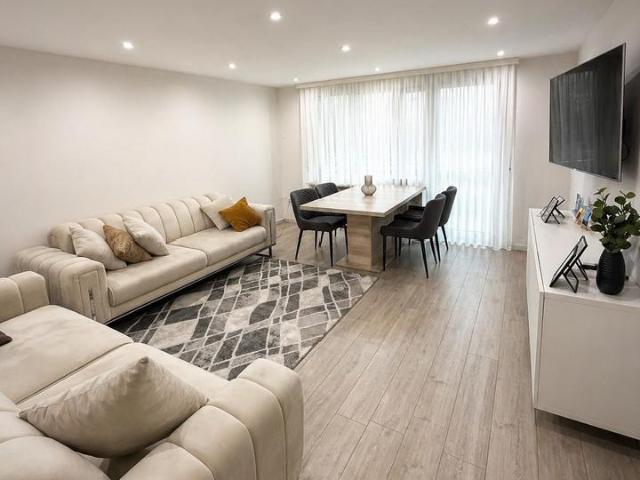 4 Zimmer Wohnung* Privat zu verkaufen+Garage