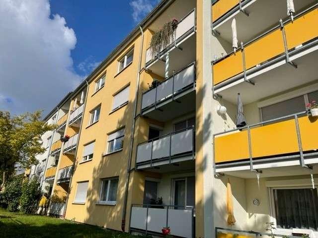 4 Zimmer Wohnung zum Wohlfühlen auf dem Zollberg mit gemütlichem Balkon!