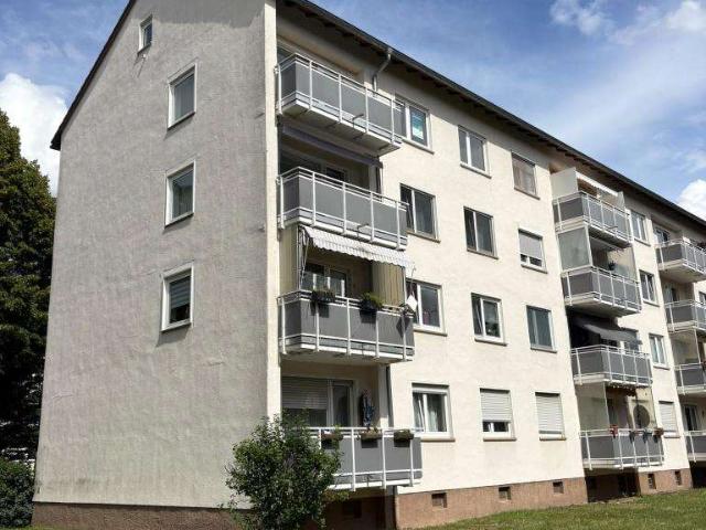 4 Zimmer Wohnung zum Selbstbezug in beliebter Lage von Niederrad!