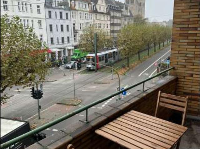 4 Zimmer Wohnung zur Miete in Düsseldorf