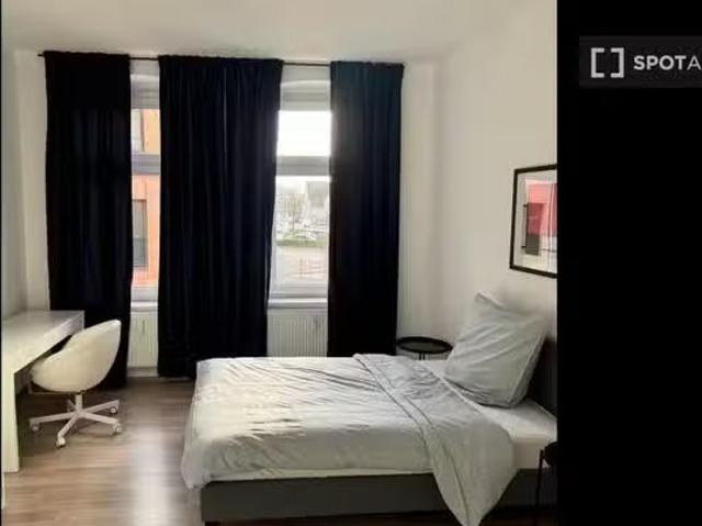 4 Zimmer Wohnung zur Miete in Köln