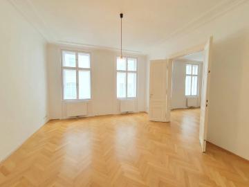 4 Zimmer Altbauwohnung mit perfekter Innenstadtlage Nähe Hoher Markt