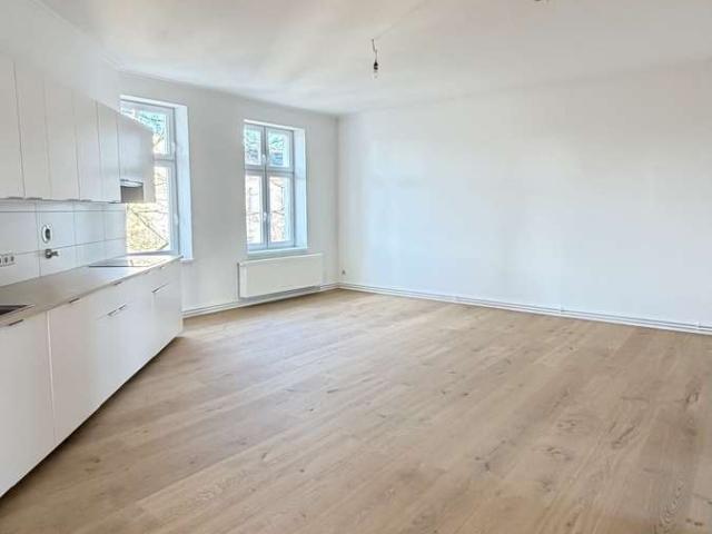 4 Zimmer Altbau in Steglitz | 136 m² | modernisiert | bezugsfrei