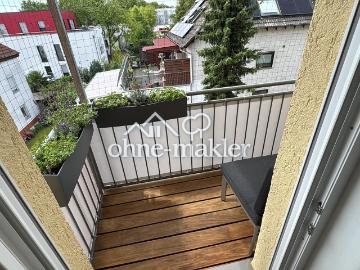 4 Zimmer Altbau Wohnung kernsaniert mit top Innenausstattung