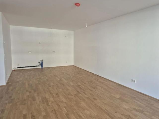 4 Zimmer auf 103m² Wohnfläche + Balkon!