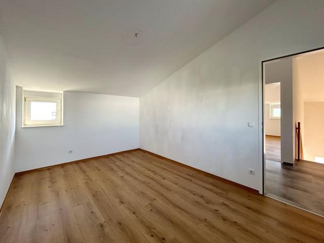 4 Zimmer Balkonwohnung in Micheldorf mit Garage