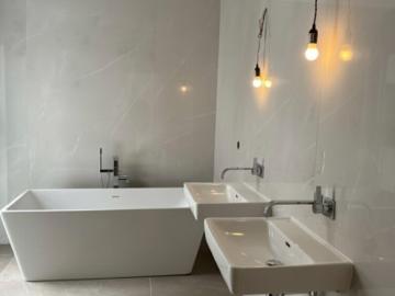 4 zimmer dachgeschossresidenz | mit sonniger terrasse und viel privatsphäre | modern ausgestattet