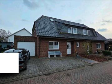 4 Zimmer DHH in Golzwarden 5tes Zimmer möglich