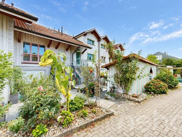 4 Zimmer Duplexwohnung mit Terrasse und Cheminée