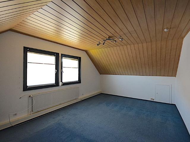 4 Zimmer Einfamilienhaus mit Garten und Vollkeller