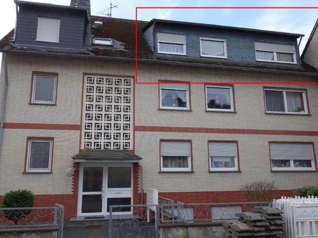 4 Zimmer Eigentumswohnung mit Balkon und Garage in ruhiger Lage