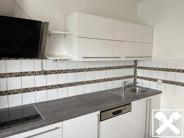 4 Zimmer Eigentumswohnung mit Loggia Wohnkomfort in attraktiver Stadtlage