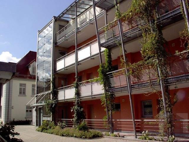 4 Zimmer Erdgeschosswohnung in guter Innenstadtlage!