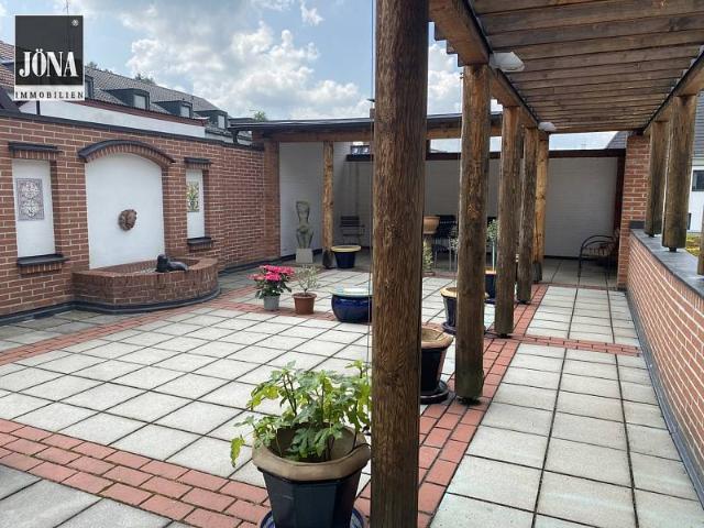 4 Zimmer Etagenwohnung mit Dachterrasse
