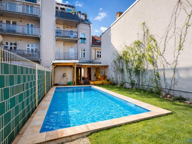 4 Zimmer Gartenwohnung mit Pool nahe Schloss Hetzendorf