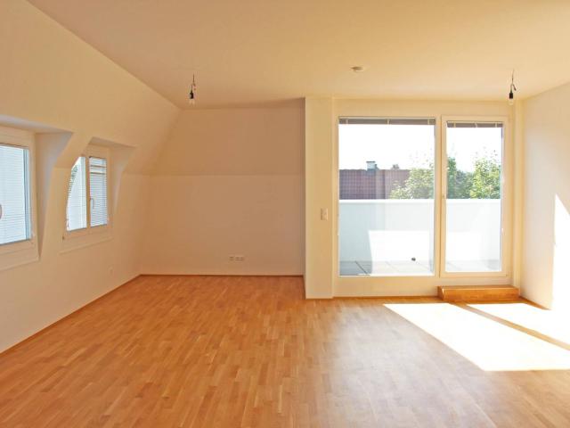 4 Zimmer im Dachgeschoss mit Terrasse