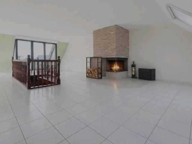 4 Zimmer Maisonette Wohnung