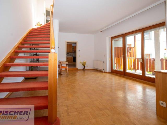 4 Zimmer Maisonette Wohnung in kleinem Wohnhaus!