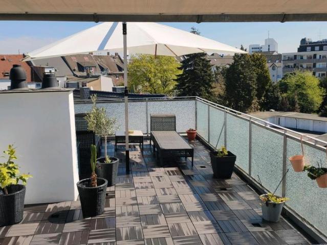 4 Zimmer Maisonette Wohnung in Opladen,zentral