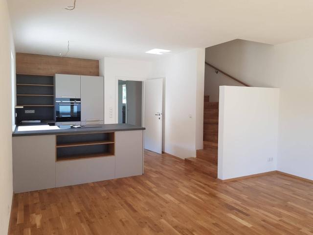 4 Zimmer Maisonette Wohnung mit großzügigen Garten