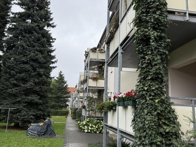 4 Zimmer Maisonette Wohnung mit Loggia und Balkon zum Garten im Innenhof