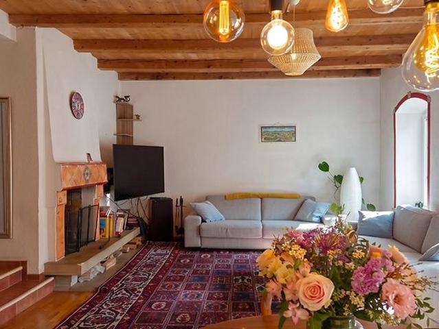 4½ Zimmer Maisonettewohnung in Villeneuve VD, möbliert, auf Zeit