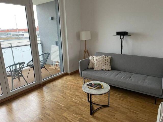 4 Zimmer Mietwohnung in Berlin 14059 105m²