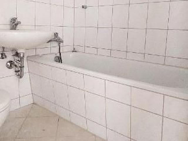 4 Zimmer mit Balkon,frisch saniert mit Aufzug
