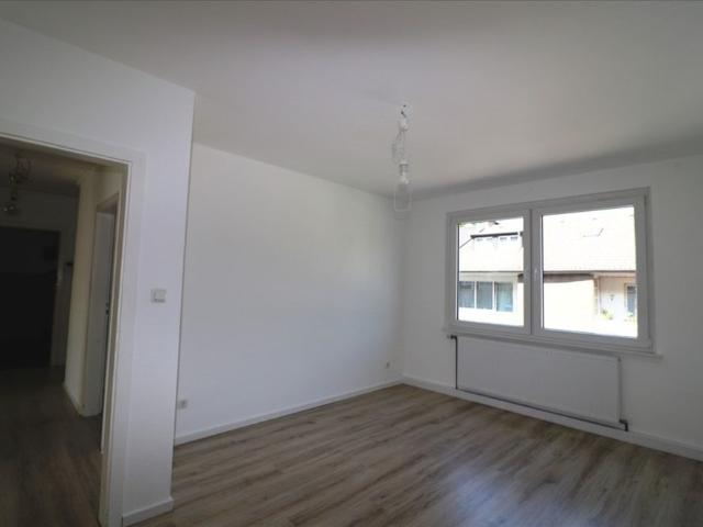 4 Zimmer mit Balkon* in Krefeld, Dießemer Str