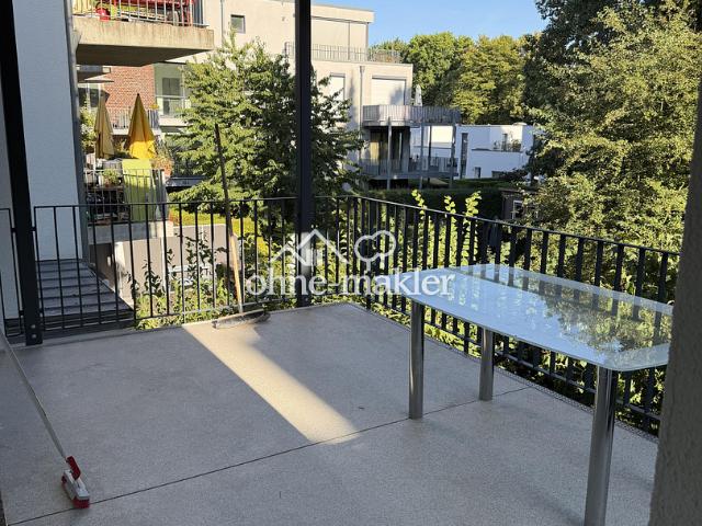 4 Zimmer mit Parkblick – frisch renoviert im energetisch sanierten Altbau