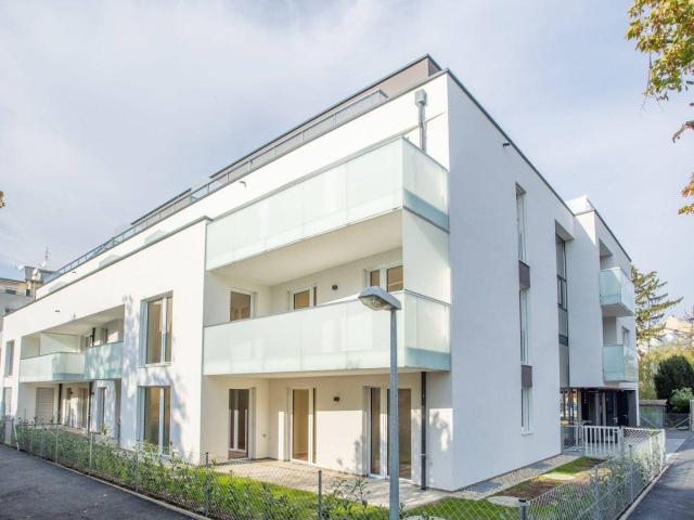 4 ZIMMER NEUBAUWOHNUNG MIT GROSSEM WOHNBEREICH & BALKON | ZENTRALE LAGE IN SCHWECHAT