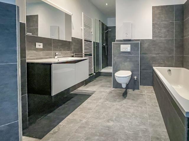 4 Zimmer Penthouse Wohnung – Stadtgarten – Erstbezug – WG