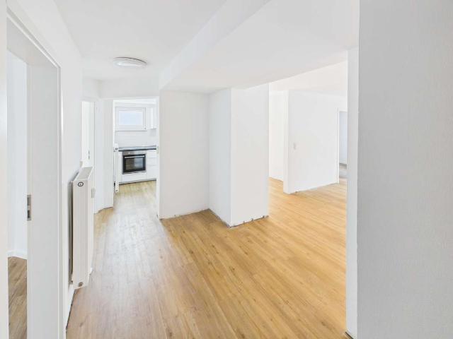 4 Zimmer Souterrainwohnung mit 2 Terrassen in Fredersdorf Vogelsdorf