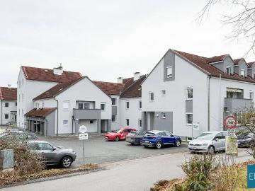 4 Zimmerwohnung im DG mit Balkon