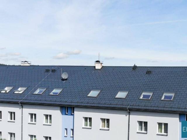 4 Zimmerwohnung im DG mit Loggia