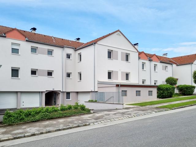 4 Zimmerwohnung im EG mit Logia