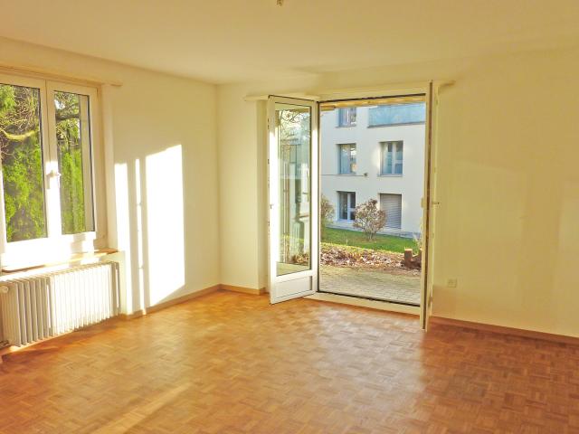 4 Zimmerwohnung in Zürich Höngg befristet bis 30.09.2027!