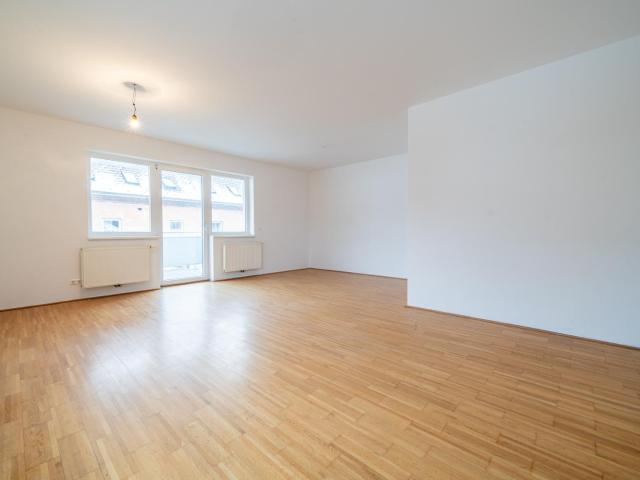 4 Zimmerwohnung mit Balkon!