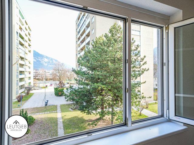 4 ZIMMERWOHNUNG MIT BALKON