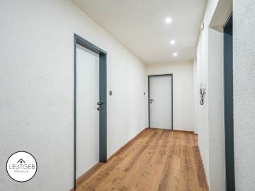 4 zimmerwohnung mit balkon vollsaniert