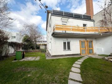 4 Zimmerwohnung mit Terrasse!