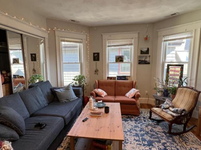 4.0 bedroom, Somerville Massachusetts 02144 92987661